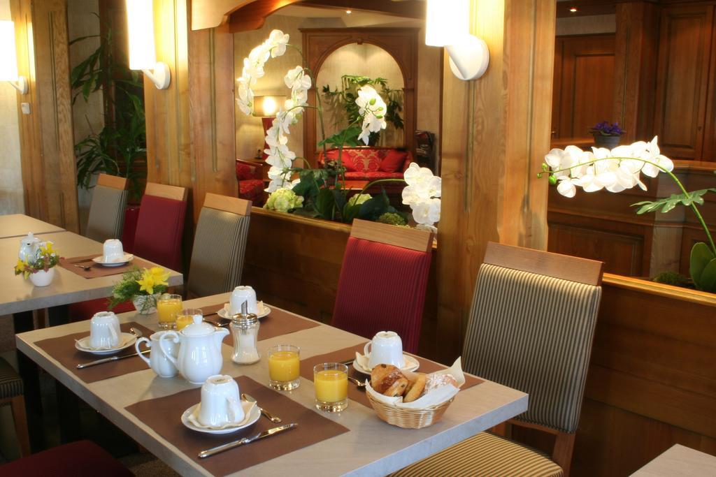 ホテル Au Relais De L'Ill Sermersheim エクステリア 写真
